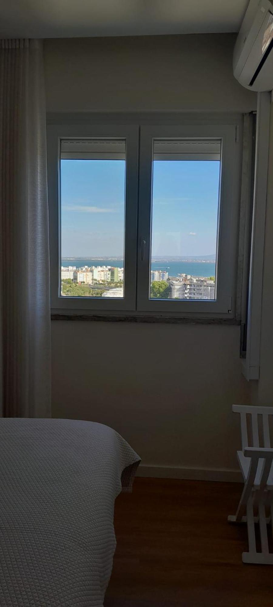 Vistas Sobre O Rio Tejo Apartment